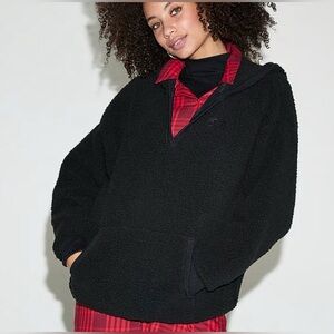 VICTORIA SECRET PINK Cozy Fleece V-Neck Pullover Hoodie Black - Size XS